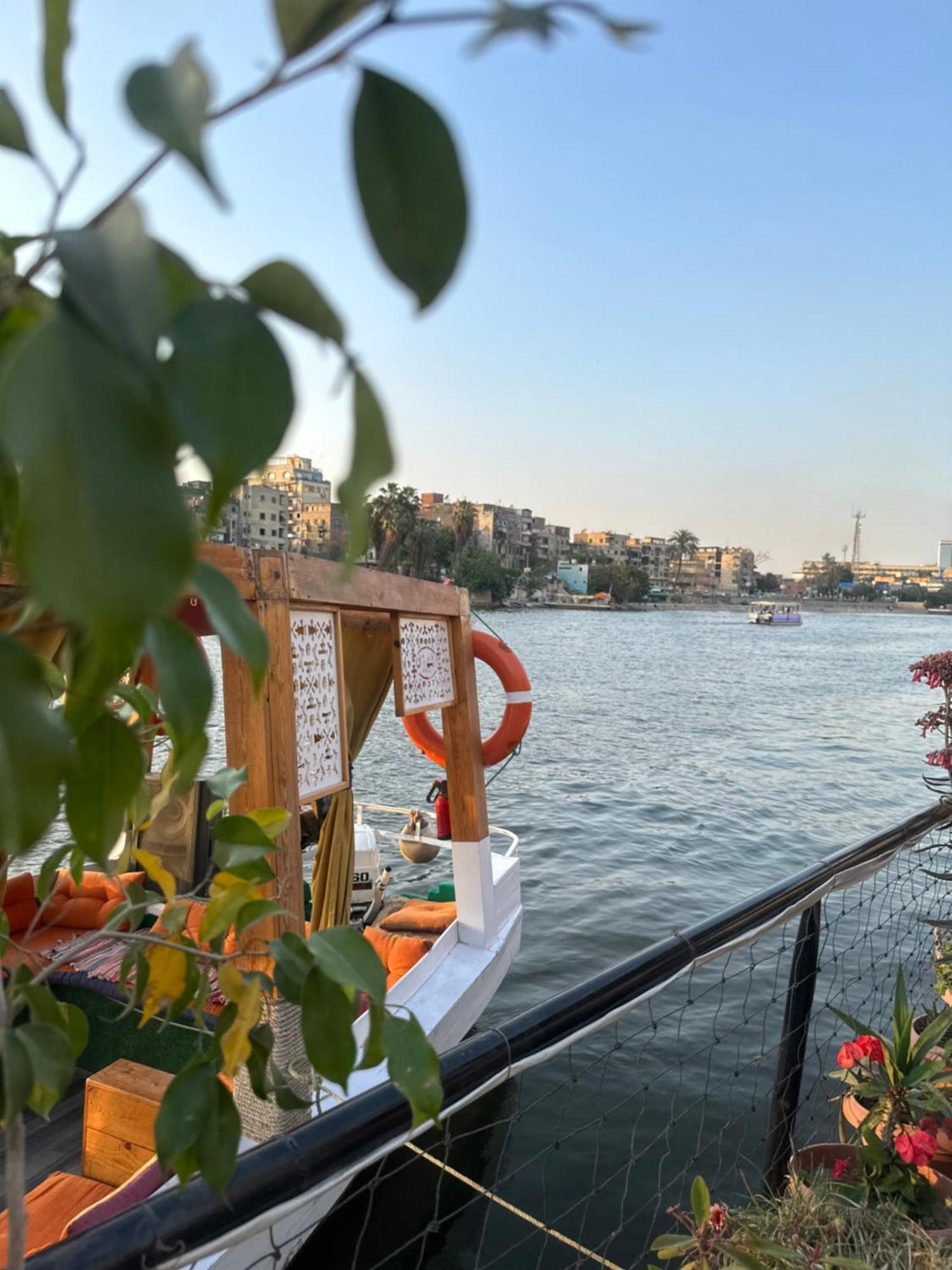 Modern 1-Bedroom Apartment In Zamalek Visits Allowed ไคโร ภายนอก รูปภาพ